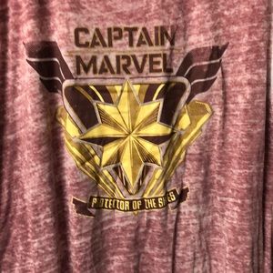 Captain Marvel Burnout tee